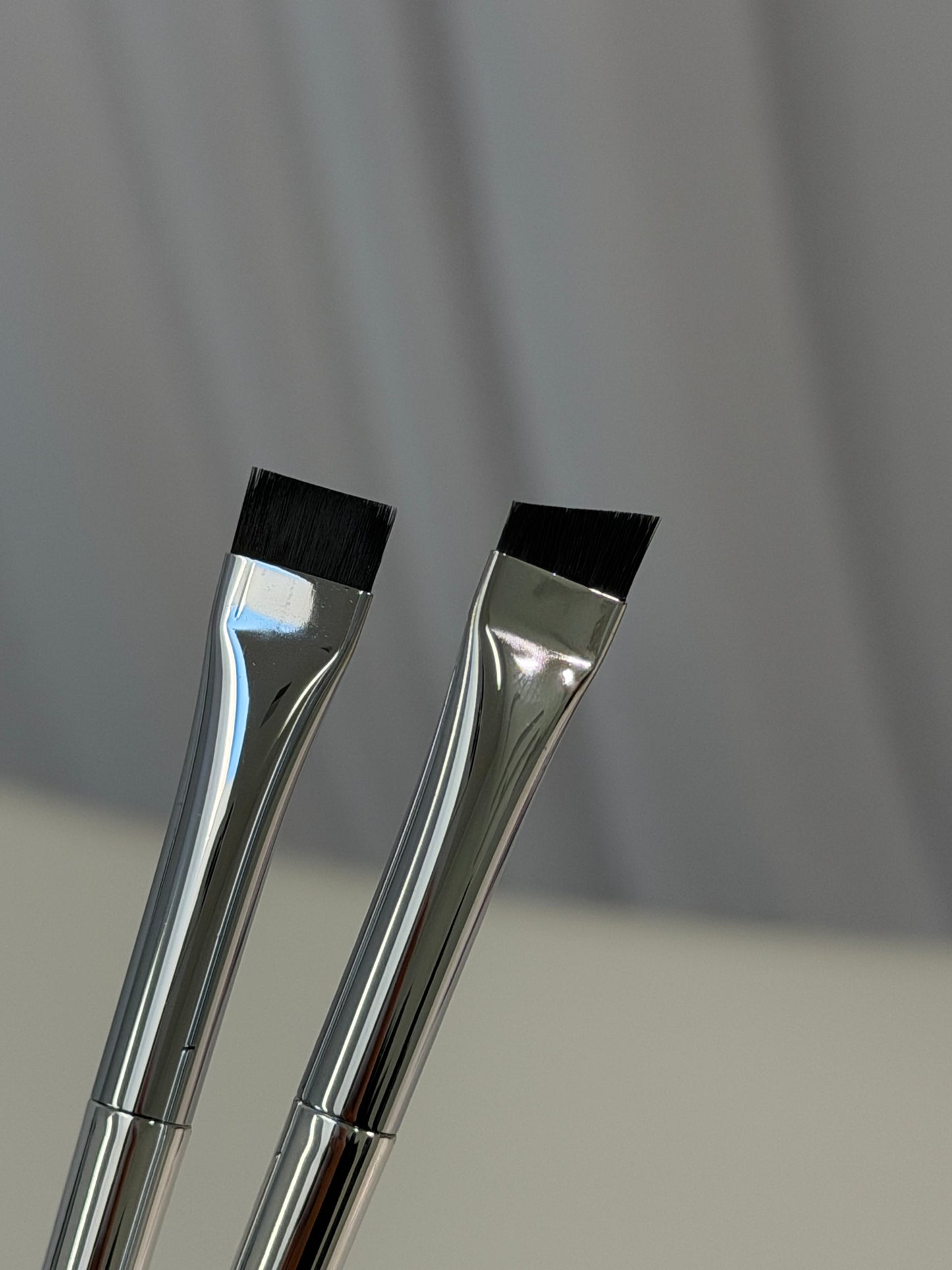 INDIVIDUAL BROW BRUSHES